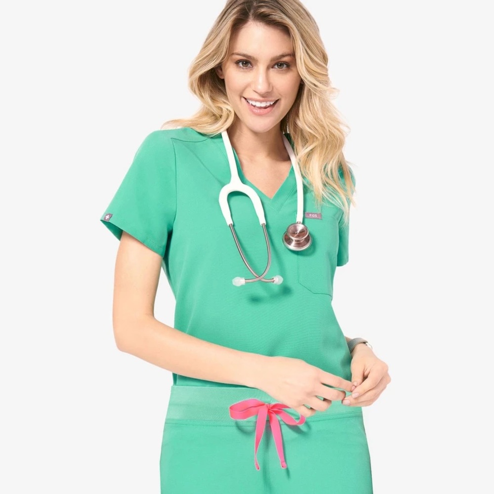 FIGS Surgical Green Catarina One Pocket Scrub Top